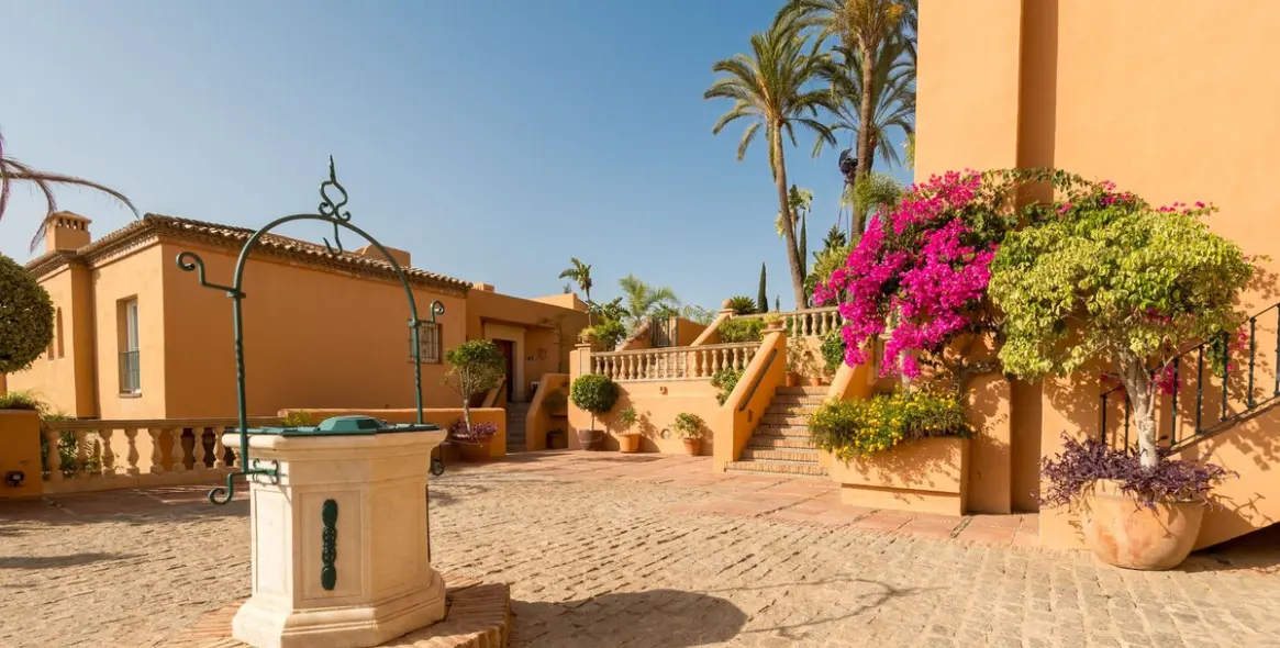 Продажа апартаментов на среднем этаже в Nueva Andalucía 7
