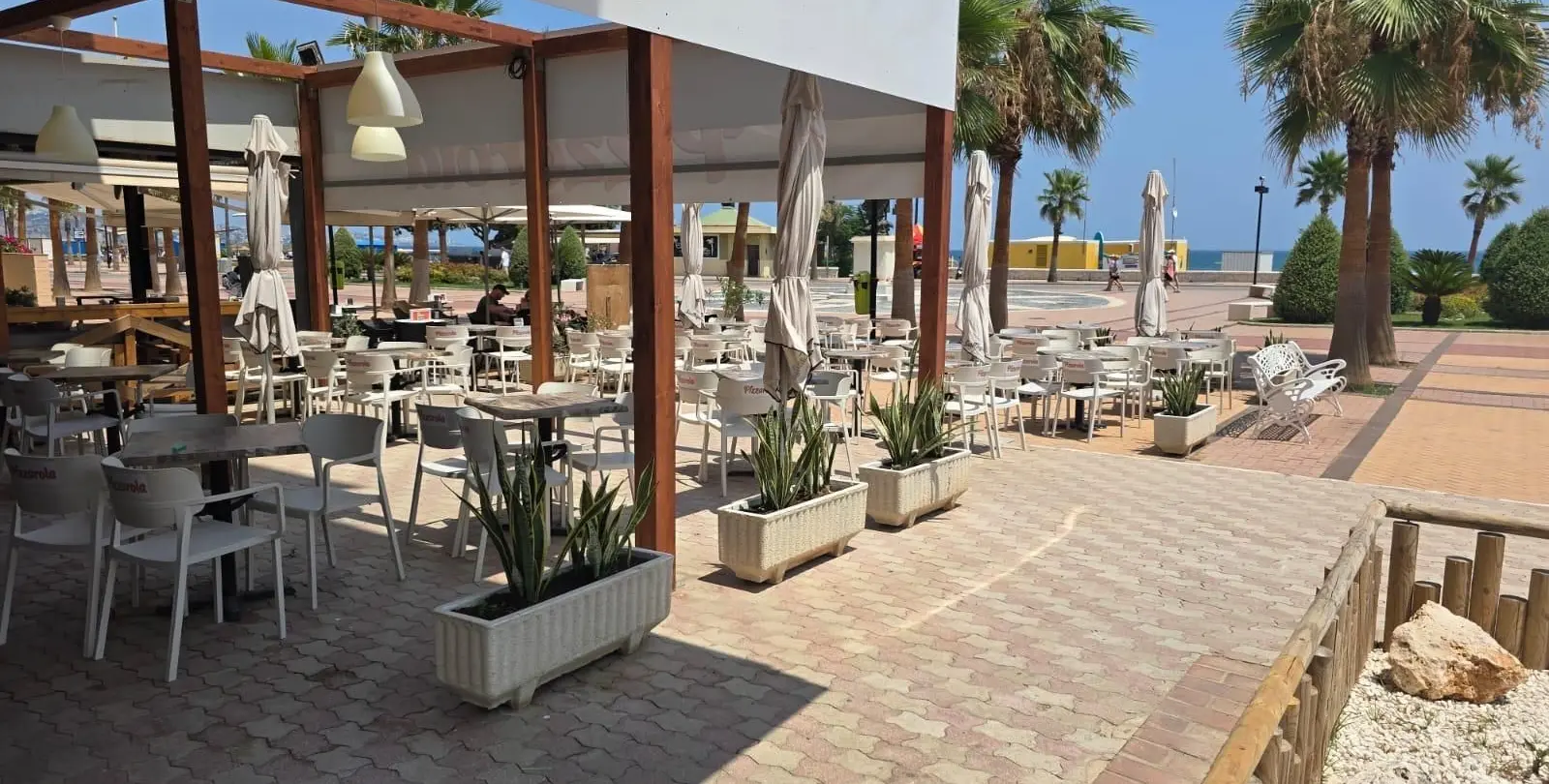 Sale of commercial premises in Los Boliches 2