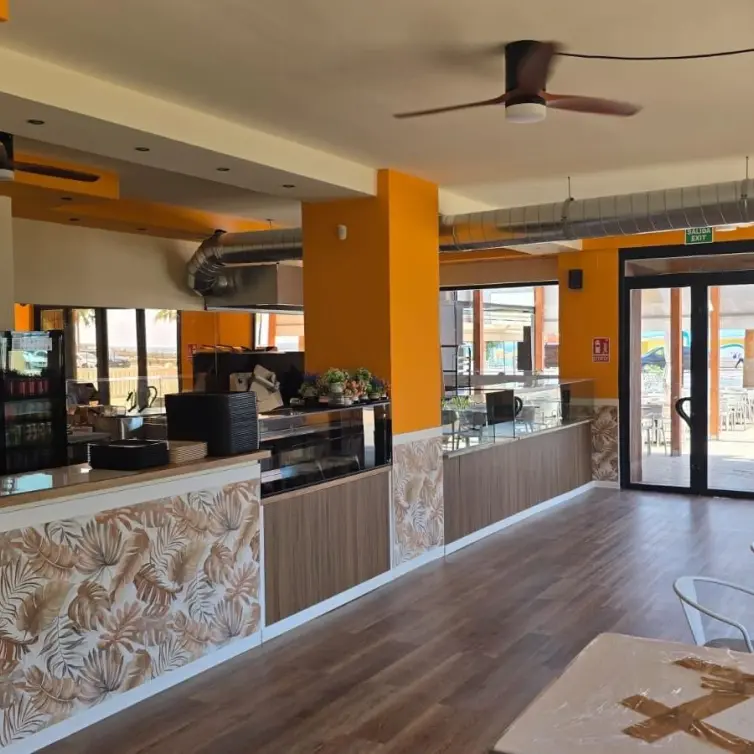 Sale of commercial premises in Los Boliches