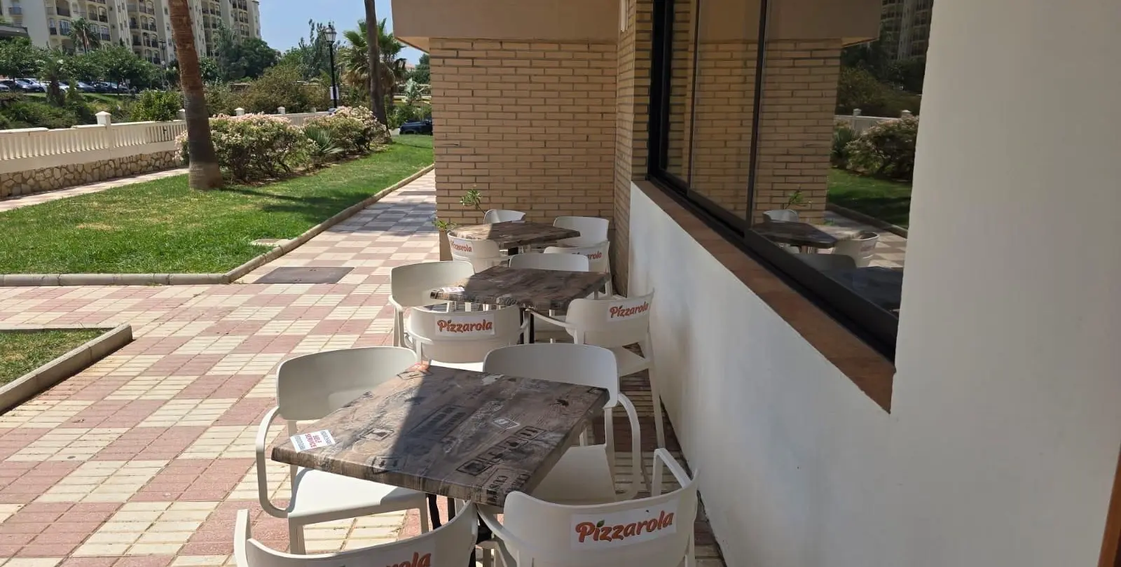 Sale of commercial premises in Los Boliches 32