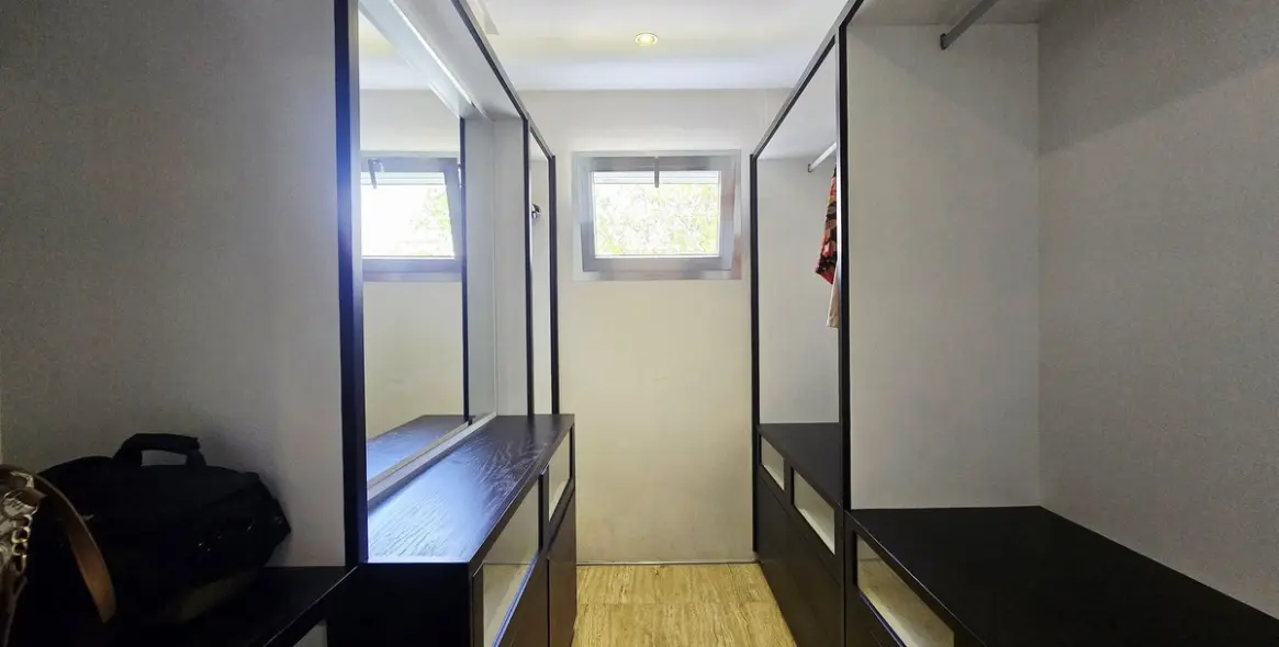 Venta de villa independiente en Nueva Andalucía 18