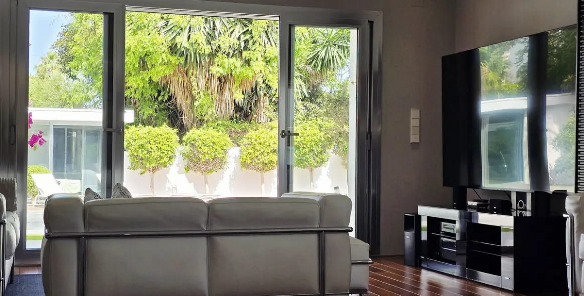 Venta de villa independiente en Nueva Andalucía 34