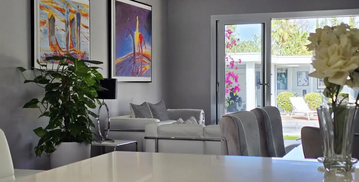 Venta de villa independiente en Nueva Andalucía 45