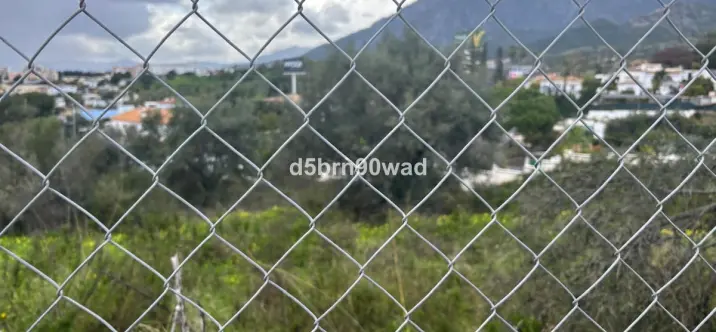 Venta de parcela comercial en Marbella 0