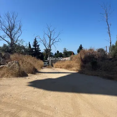 Venta de parcela comercial en Marbella