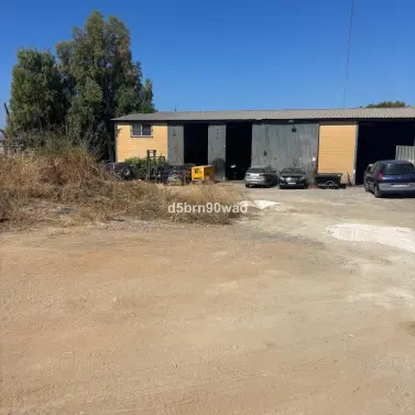 Venta de parcela comercial en Marbella