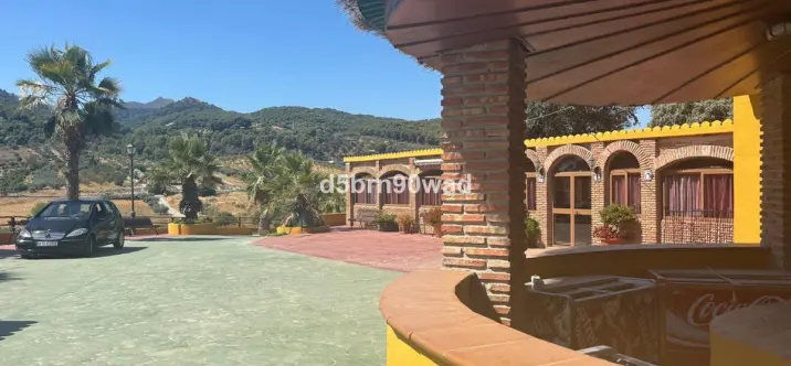 Venta de granja en Monda 4