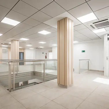 Long-term rent of commercial premises in Puerto Banús