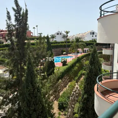 Продажа апартаментов на среднем этаже в Málaga