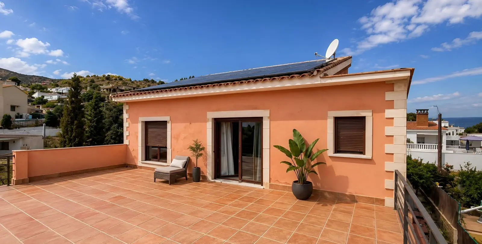 Sale of detached villa in Málaga 12
