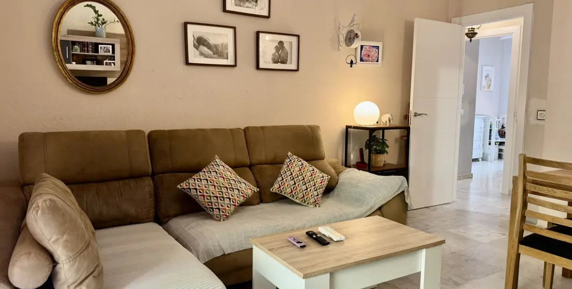 Venta de apartamento en planta media en Los Boliches 8