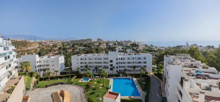 Sale of penthouse in Mijas Costa 1