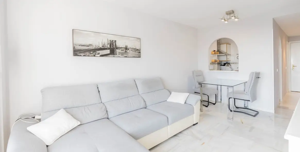 Sale of penthouse in Mijas Costa 14