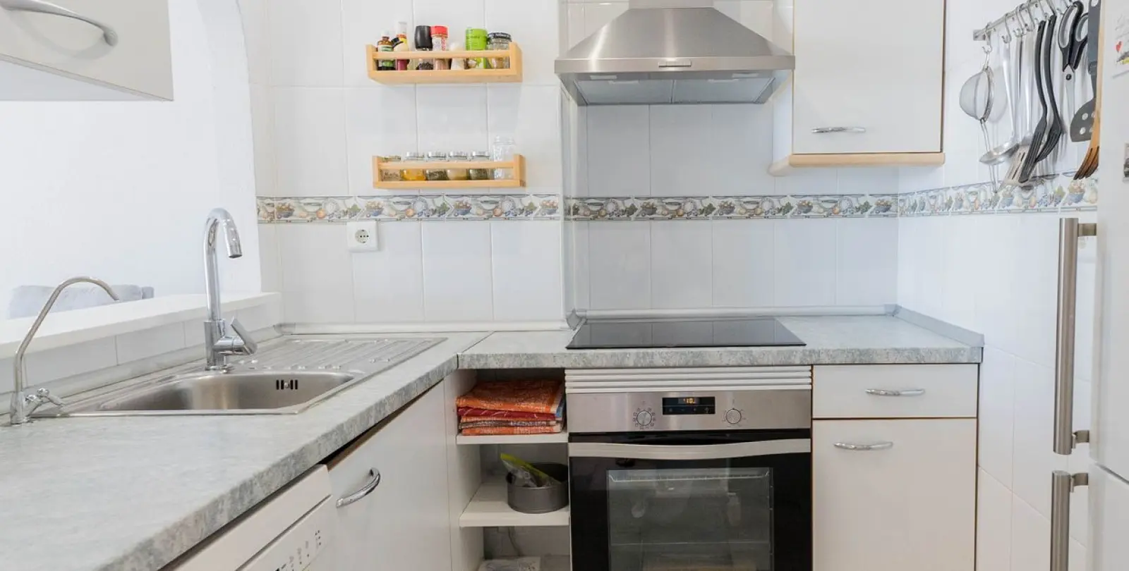 Sale of penthouse in Mijas Costa 3