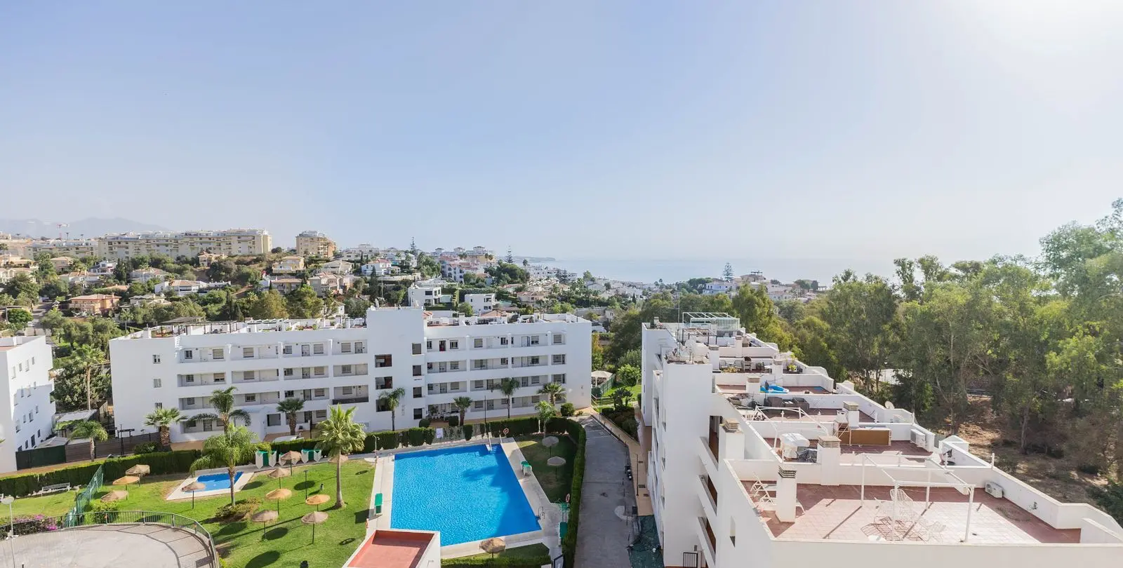 Sale of penthouse in Mijas Costa 16
