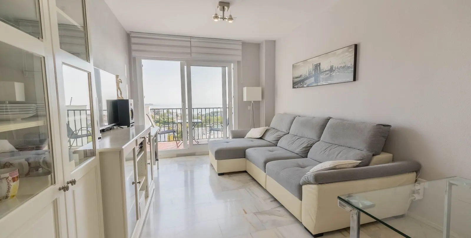 Sale of penthouse in Mijas Costa 35
