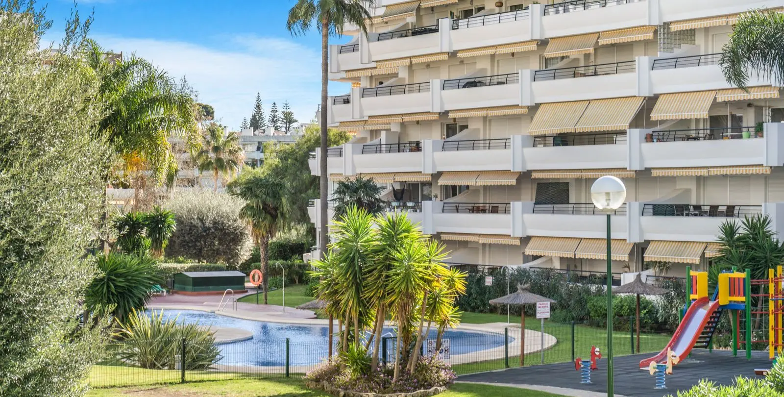 Продажа апартаментов на среднем этаже в San Pedro de Alcántara 6