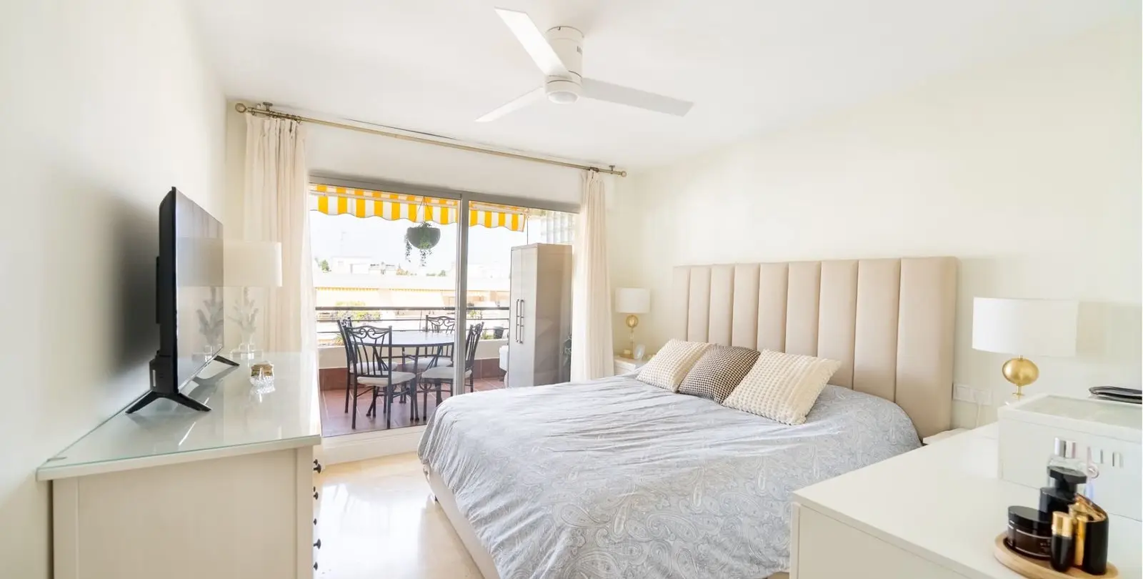 Продажа апартаментов на среднем этаже в San Pedro de Alcántara 8