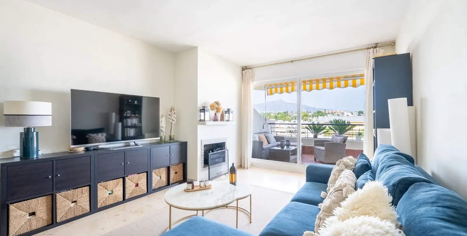 Продажа апартаментов на среднем этаже в San Pedro de Alcántara 13