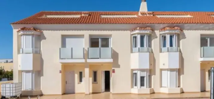 Продажа таунхауса в Recinto Ferial 0