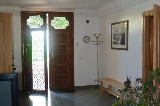 Image 24 thumb