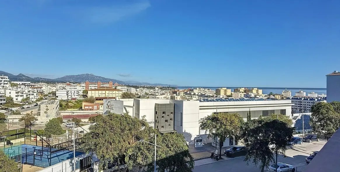 Продажа пентхауса в Estepona 10