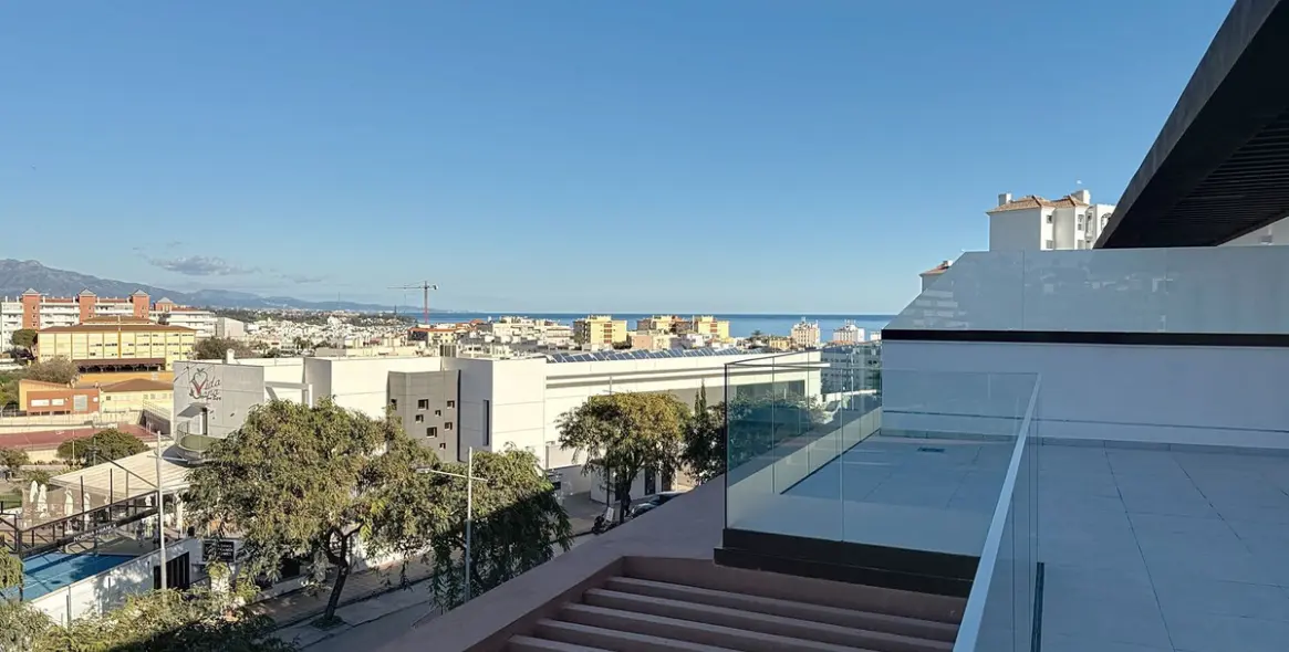 Продажа пентхауса в Estepona 25