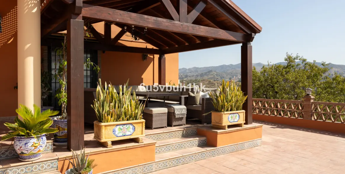Venta de finca - cortijo en Almogia 10