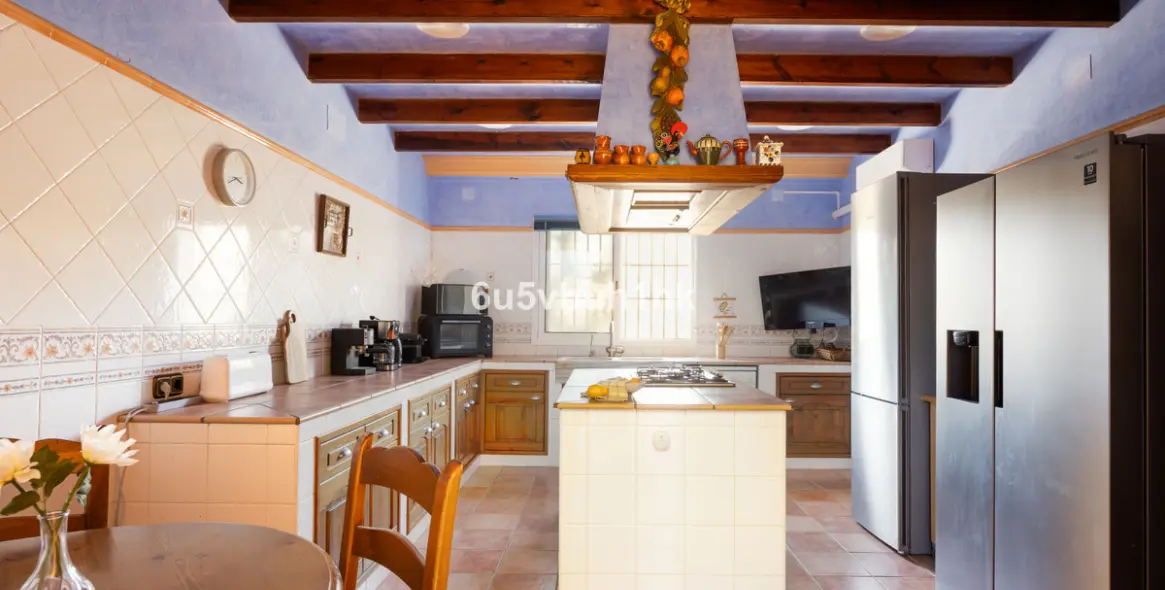 Venta de finca - cortijo en Almogia 30
