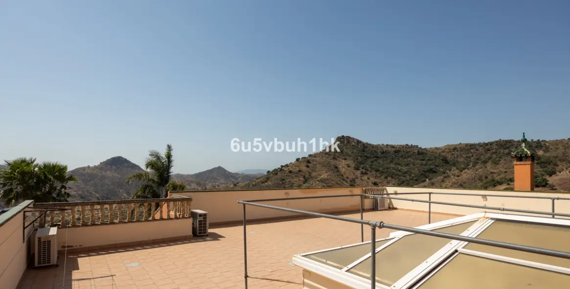 Venta de finca - cortijo en Almogia 54