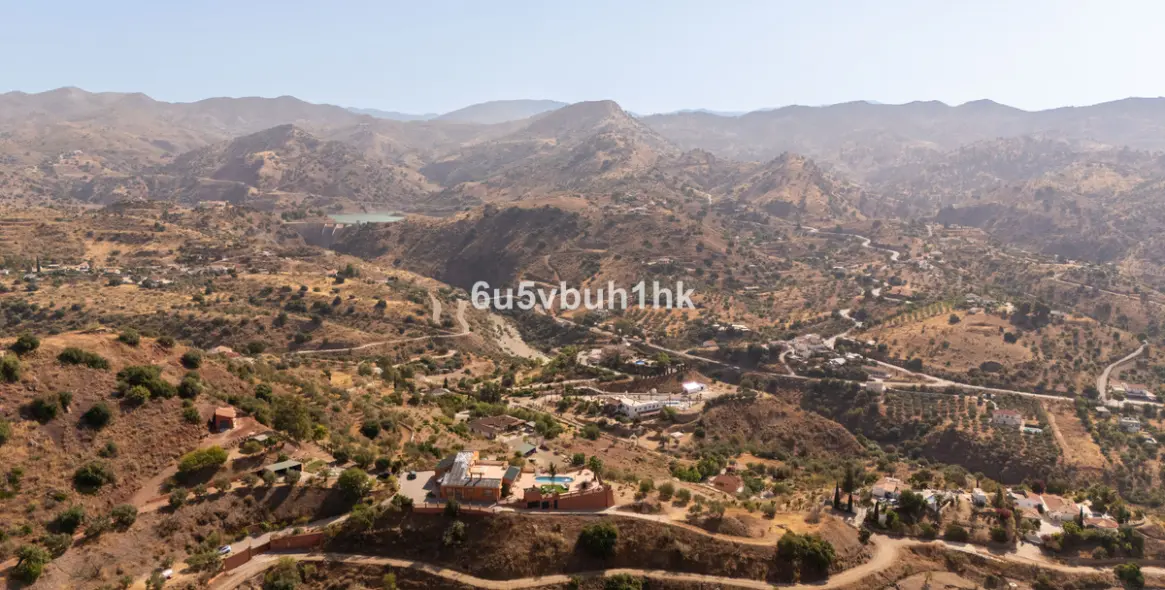 Venta de finca - cortijo en Almogia 61