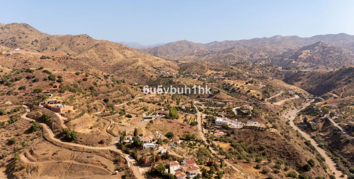 Venta de finca - cortijo en Almogia 64