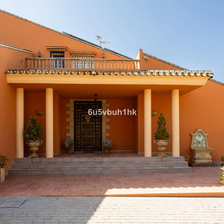 Venta de finca - cortijo en Almogía