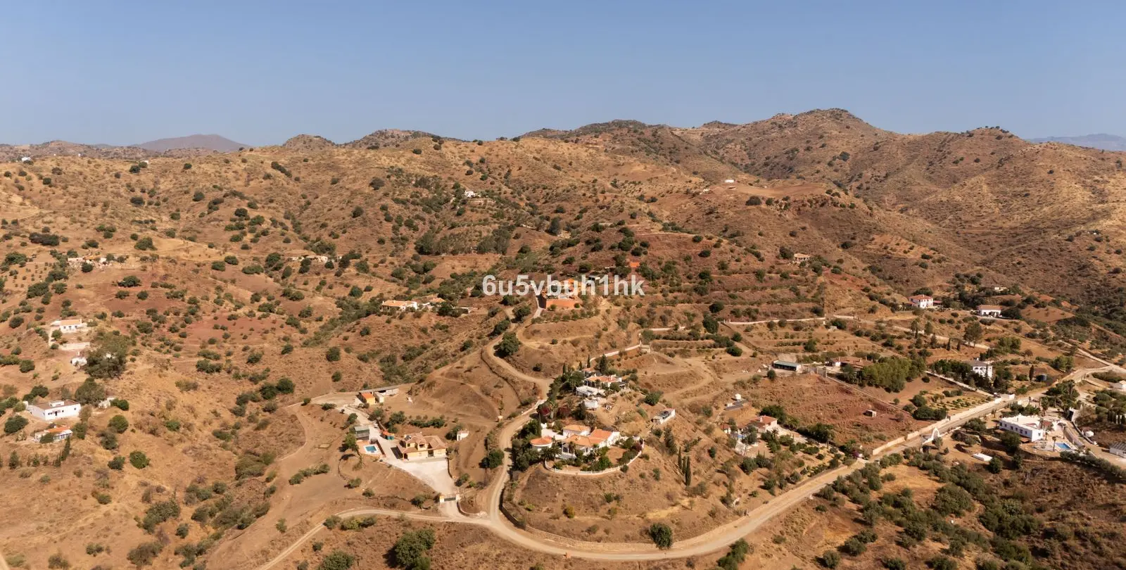 Venta de finca - cortijo en Almogía 46