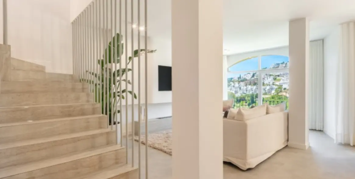 Продажа двухуровневых апартаментов в La Quinta 10