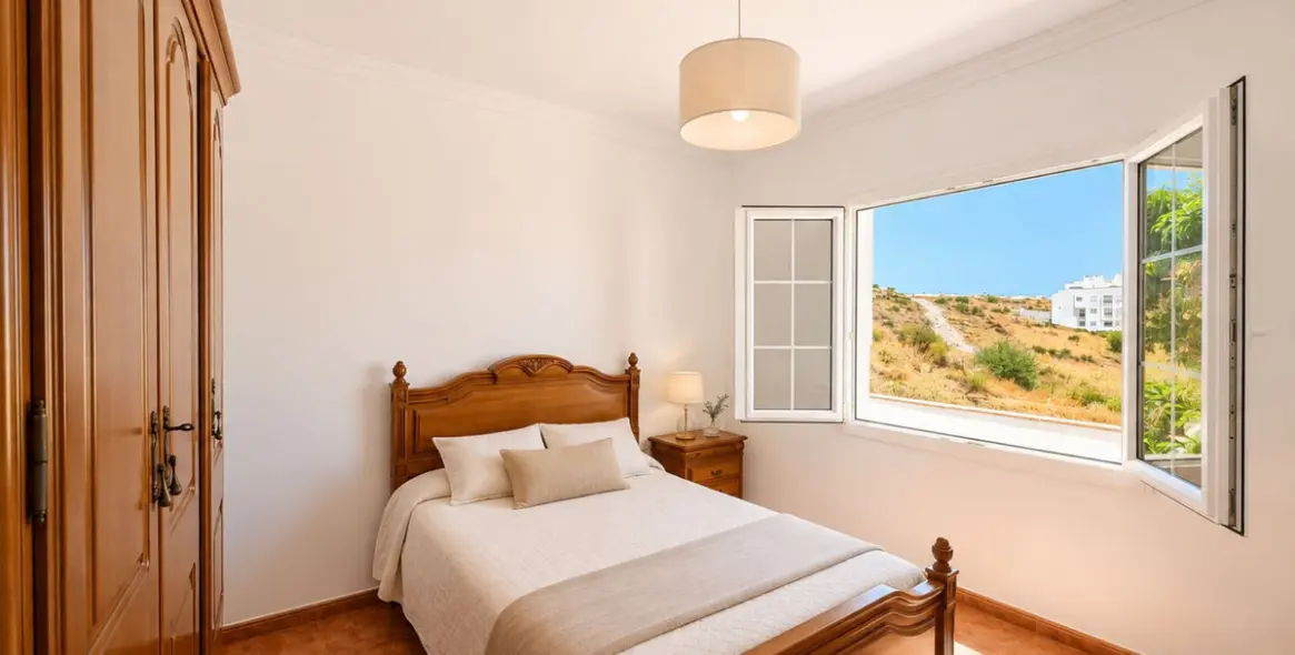 Venta de villa independiente en Estepona 18