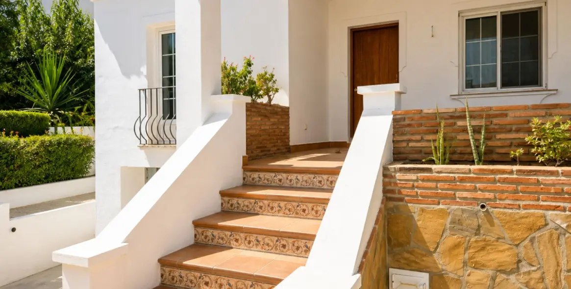 Venta de villa independiente en Estepona 23