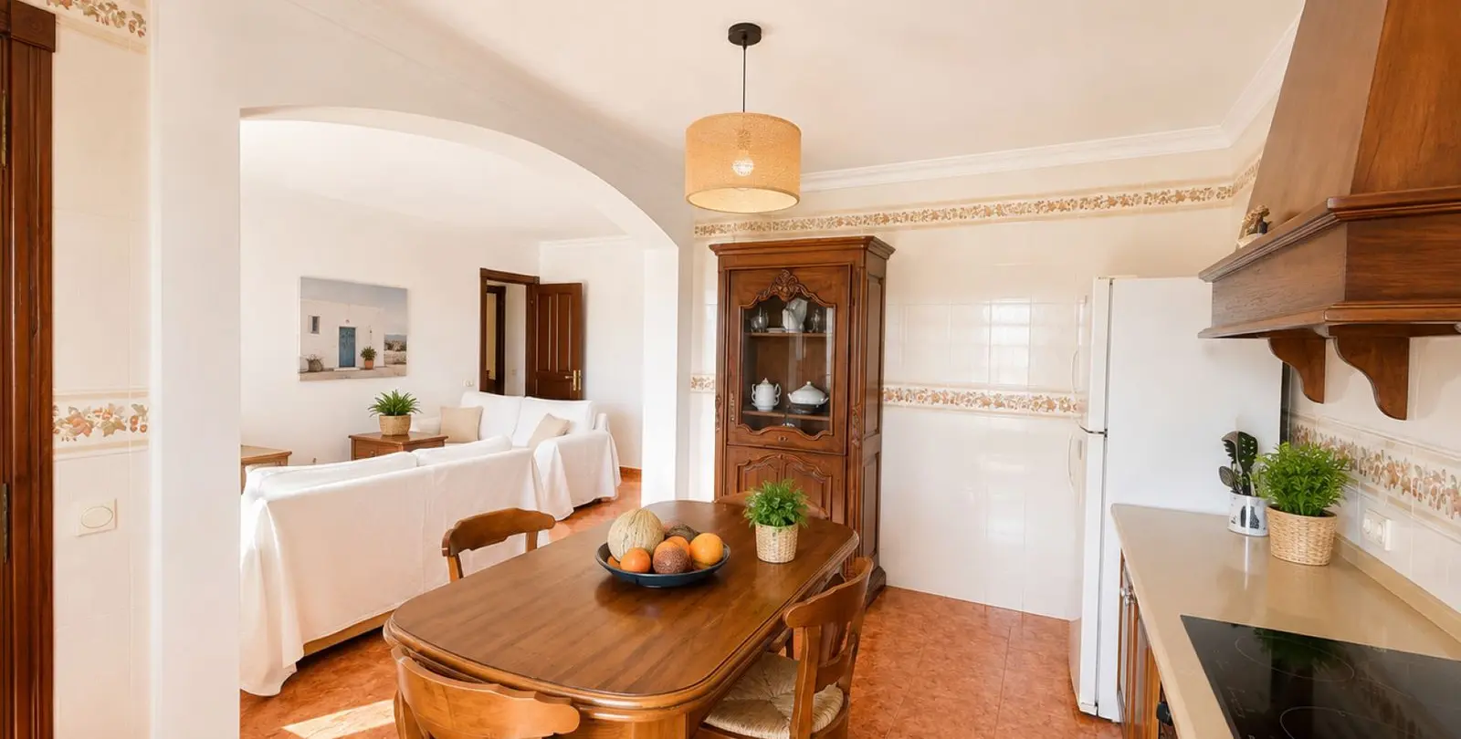 Sale of detached villa in Estepona 8