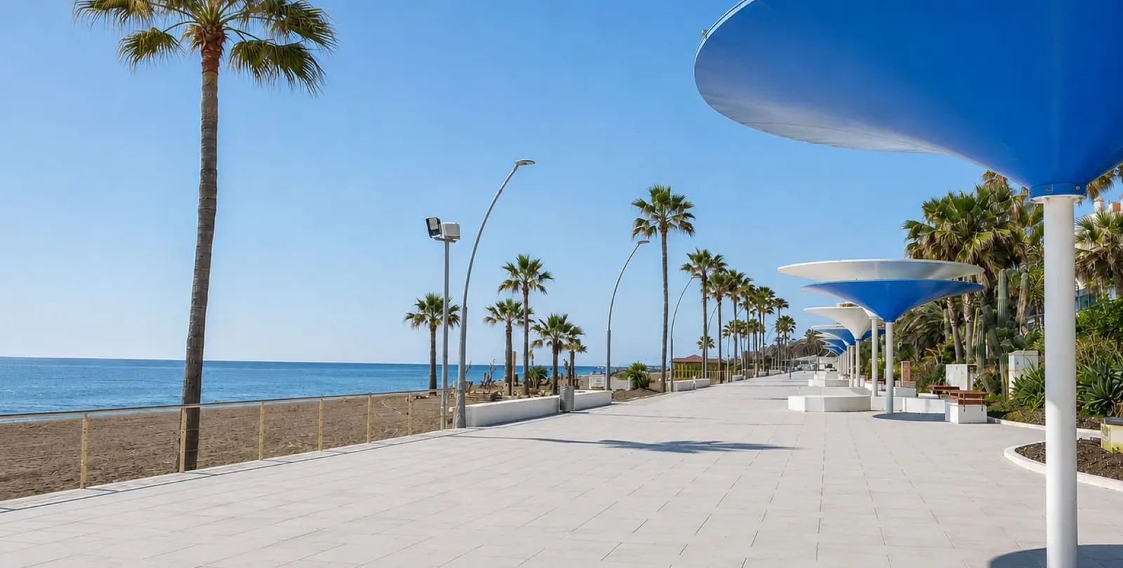 Sale of detached villa in Estepona 28