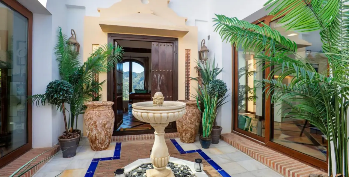 Venta de villa independiente en Benahavís 20