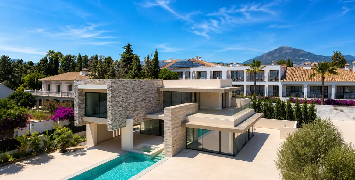 Venta de villa independiente en Cortijo Blanco 57