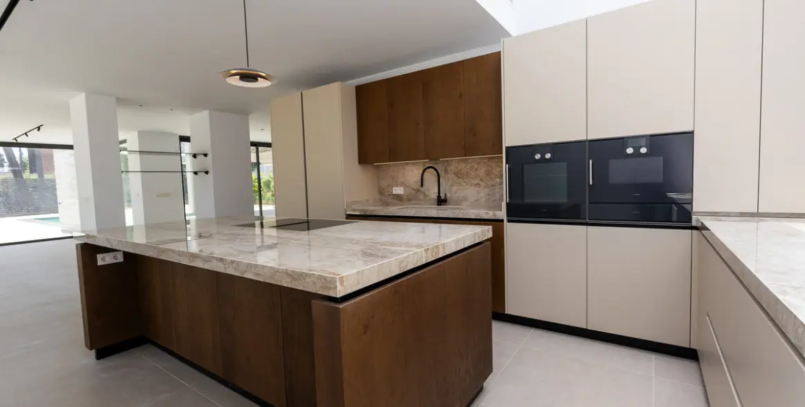 Venta de villa independiente en Cortijo Blanco 65