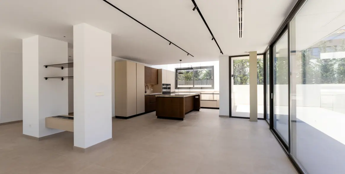 Venta de villa independiente en Cortijo Blanco 68