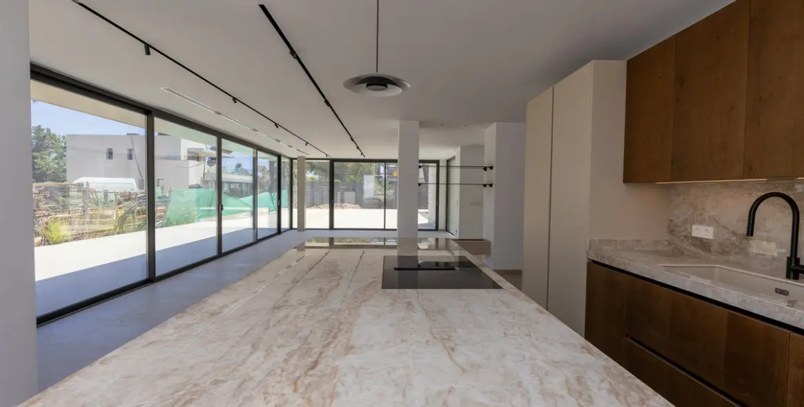 Venta de villa independiente en Cortijo Blanco 70