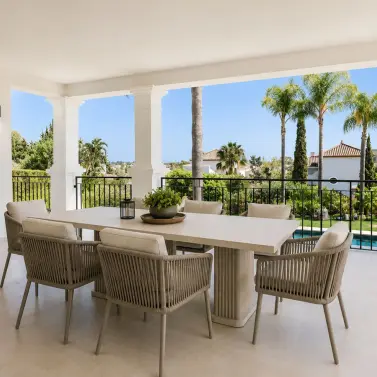 Venta de villa independiente en El Paraiso