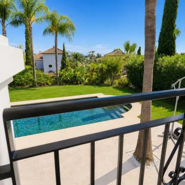 Venta de villa independiente en El Paraiso