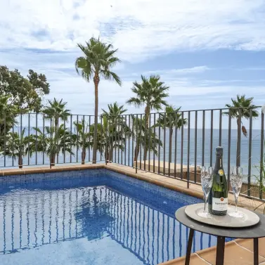 Долгосрочная аренда пентхауса в Estepona