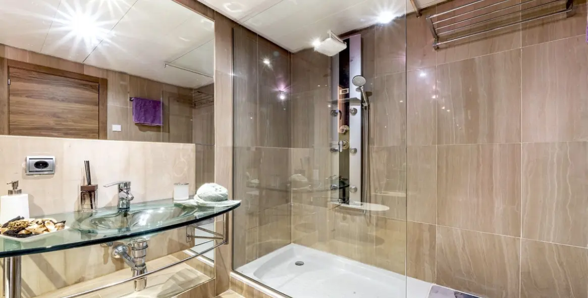 Long-term rent of penthouse in Estepona 21