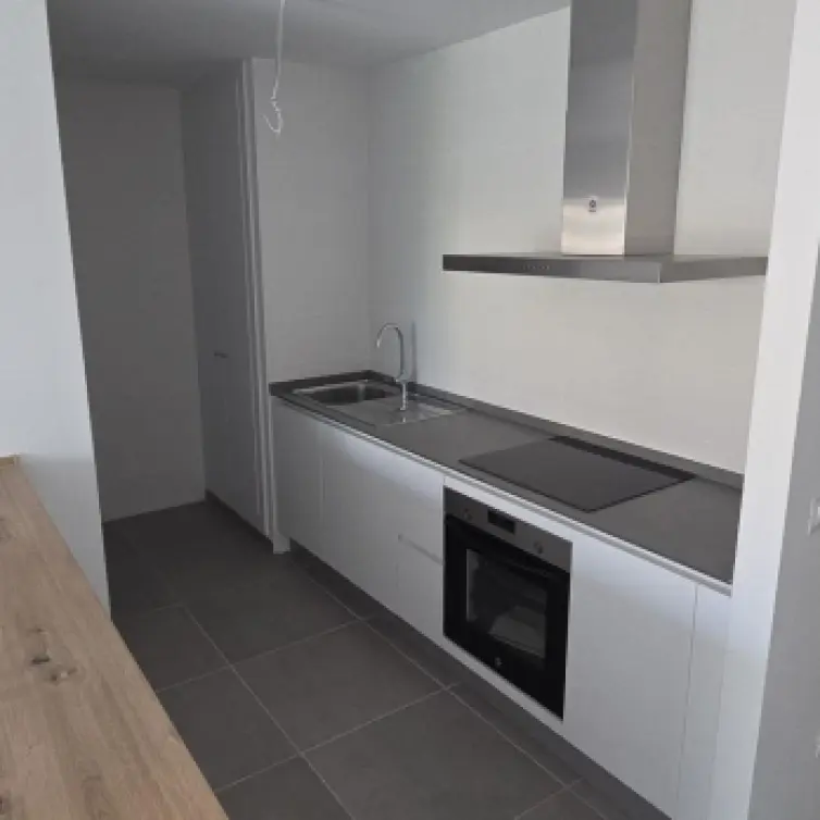 Продажа апартаментов на среднем этаже в Benalmadena