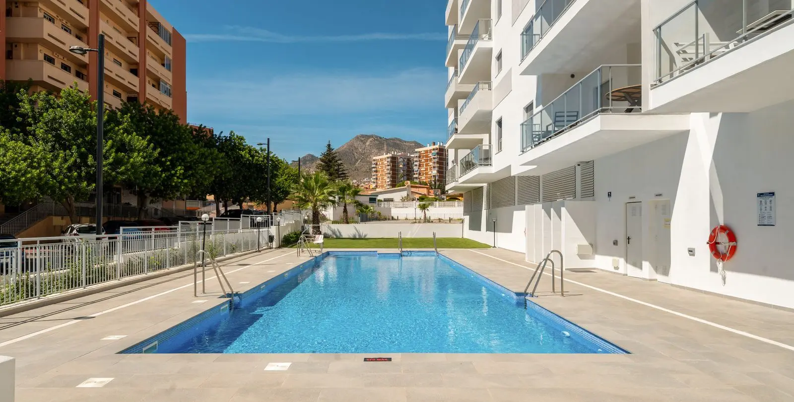 Venta de apartamento en planta media en Benalmadena 24